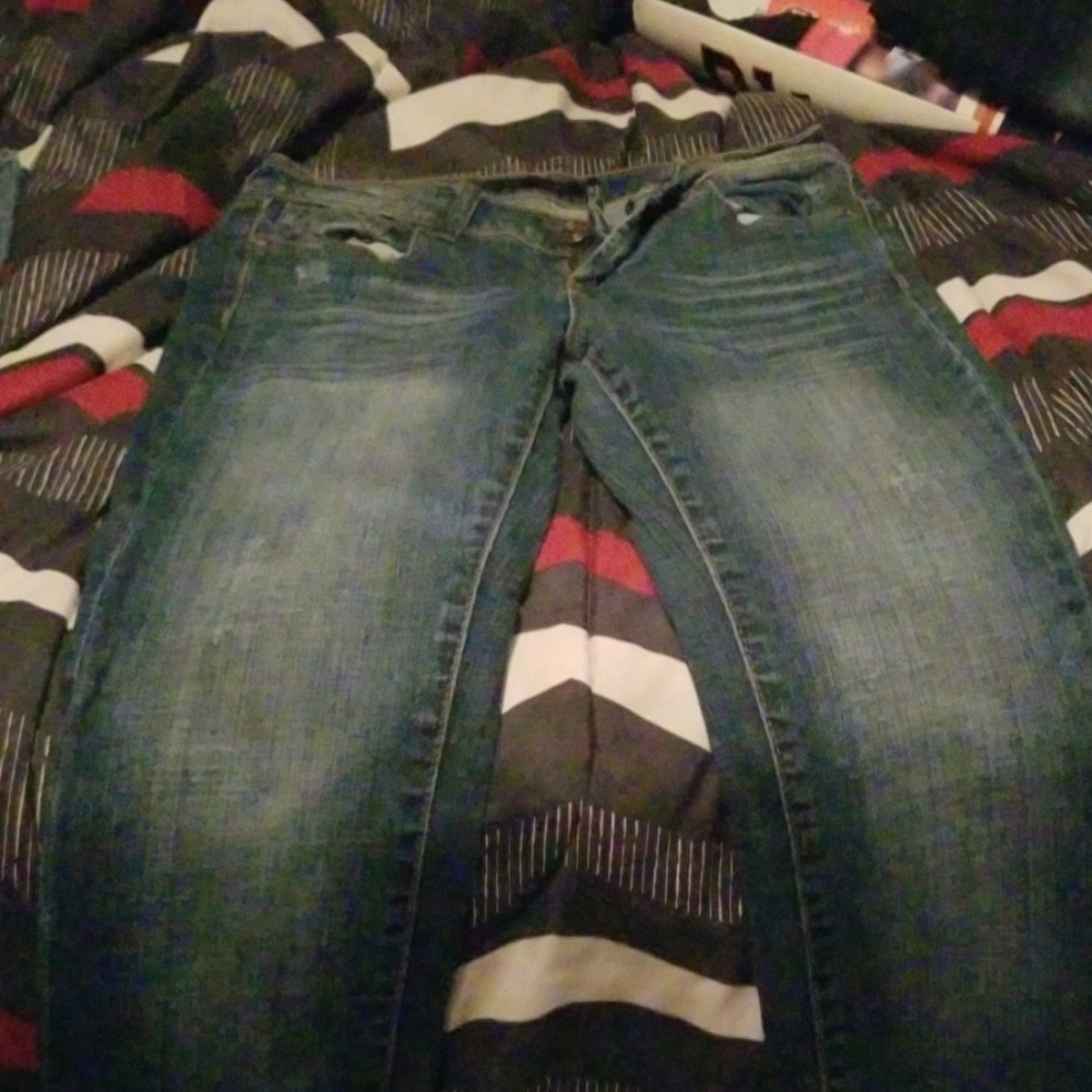 Jeans - Picture 2 of 3